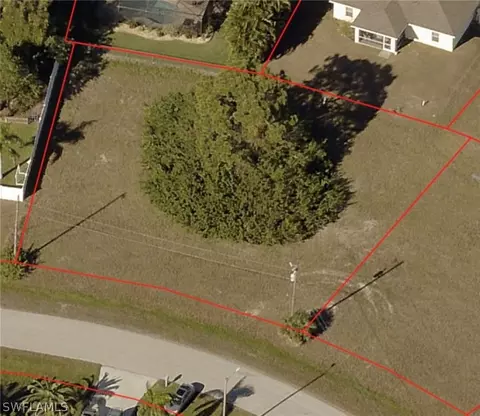 1837 NW 10th St, Cape Coral, FL 33993