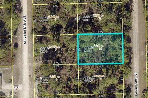 770 Langford St, Lehigh Acres, FL 33974