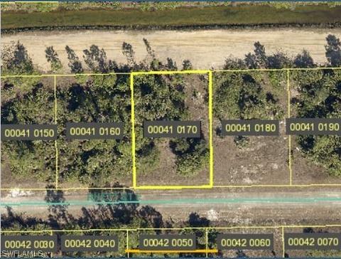 1245 Rhett St E, Lehigh Acres, FL 33974