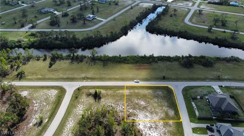 3607 NW 45th St, Cape Coral, FL 33993