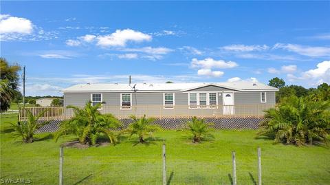 7716 13th Ter, Labelle, FL 33935 photo 1