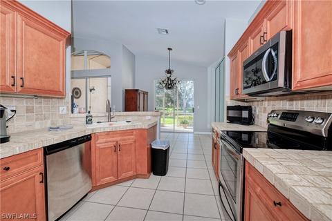 9568 Lismore Ln, Estero, FL 33928 photo 10