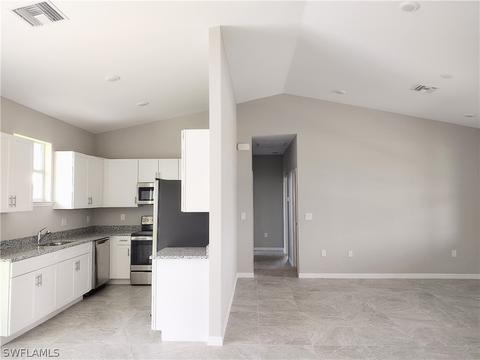 9010 E Broad Cir, Labelle, FL 33935 photo 11
