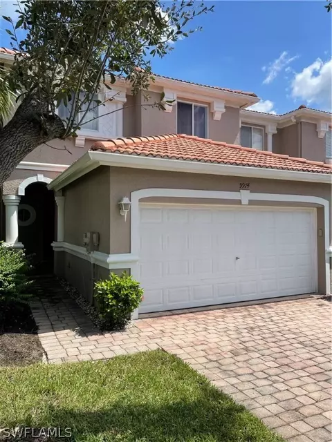 9974 Chiana Cir, Fort Myers, FL 33905