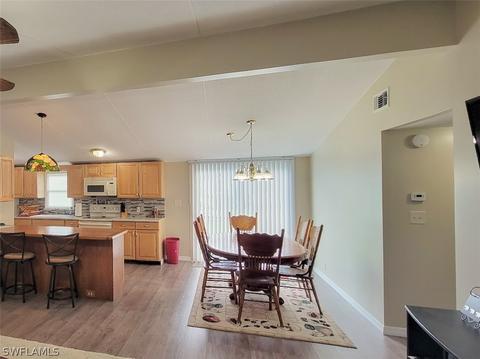 829 Sioux Ave, Labelle, FL 33935 photo 8