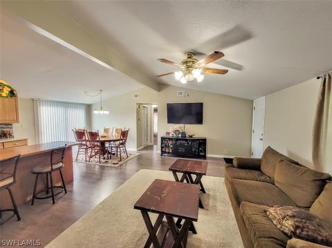 829 Sioux Ave, Labelle, FL 33935 photo 5