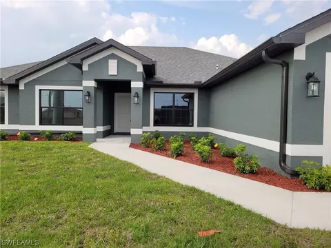 1101 Kismet Pkwy W, Cape Coral, FL 33993
