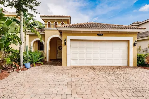 10128 N Silver Palm Dr, Estero, FL 33928