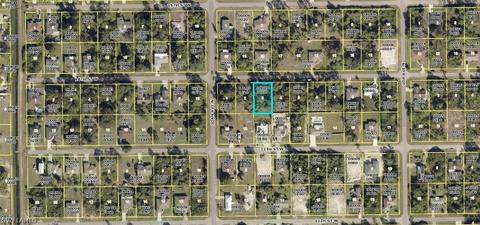 2915 14th St W, Lehigh Acres, FL 33971