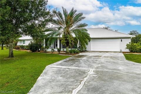 7789 14th Ter, Labelle, FL 33935 photo 1