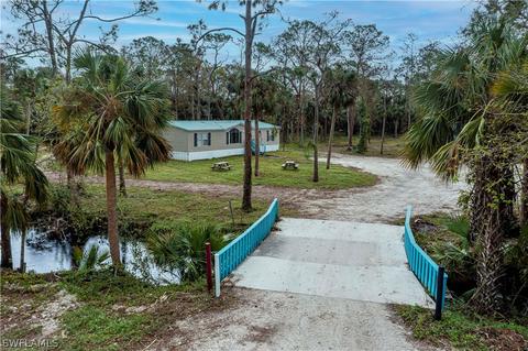 18100 Nalle Rd, North Fort Myers, FL 33917