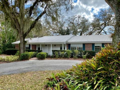 365 8th Ave, Labelle, FL 33935 photo 1