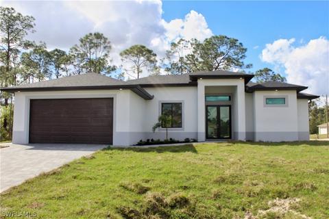 707 W 9th St, Lehigh Acres, FL 33972