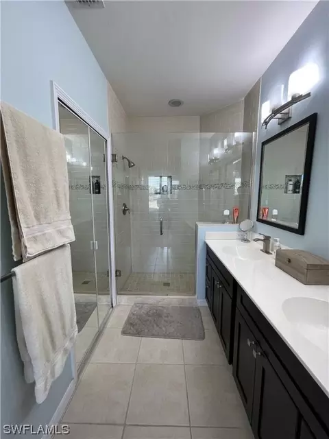 Undisclosed, Bonita Springs, FL 34135 photo 13