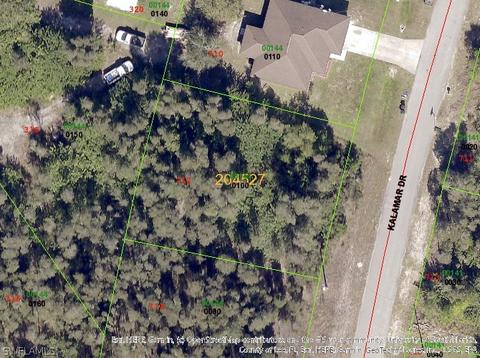 712 Kalamar Dr, Lehigh Acres, FL 33974