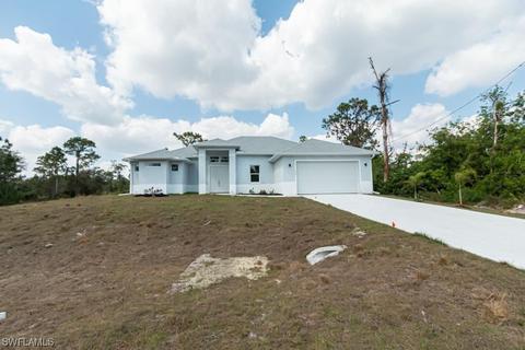 554 Eisenhower Blvd, Lehigh Acres, FL 33974