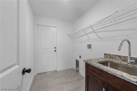 7610 21st Ter, Labelle, FL 33935 photo 10