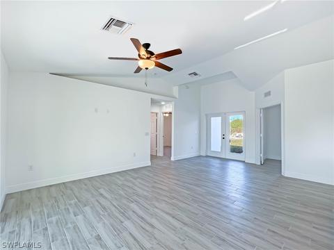 7621 15th Pl, Labelle, FL 33935 photo 5