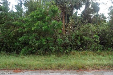 511 Hurd Ave S, Lehigh Acres, FL 33974