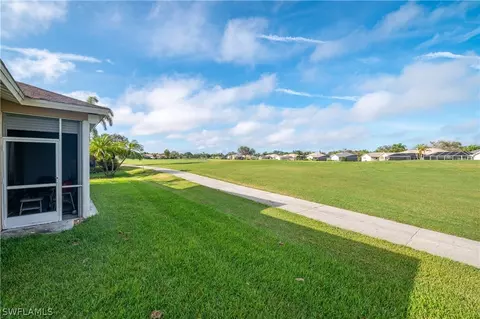 20660 Persimmon Pl, Estero, FL 33928 photo 2