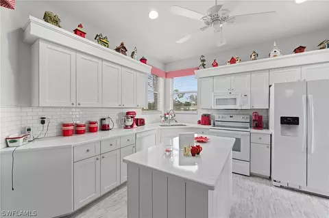 20660 Persimmon Pl, Estero, FL 33928 photo 3