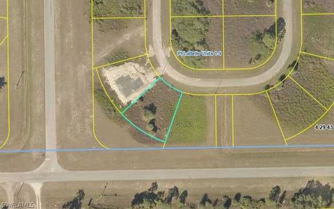 7041 Calder Cir, Labelle, FL 33935