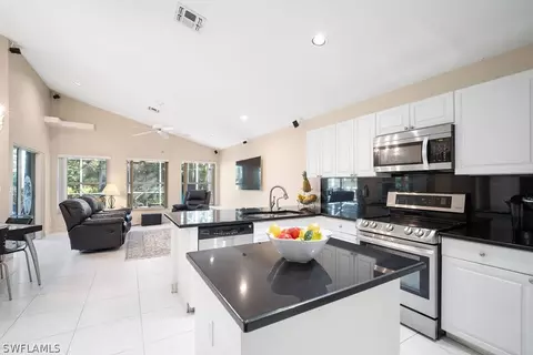 22009 Seashore Cir, Estero, FL 33928 photo 6