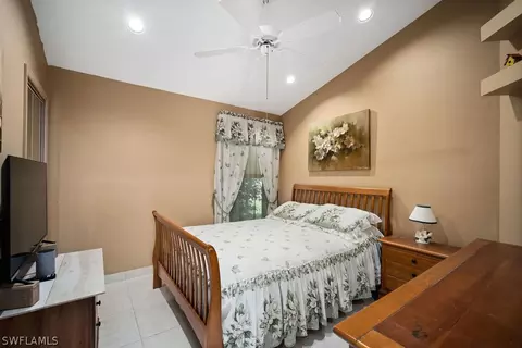 22009 Seashore Cir, Estero, FL 33928 photo 16