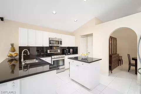 22009 Seashore Cir, Estero, FL 33928 photo 8