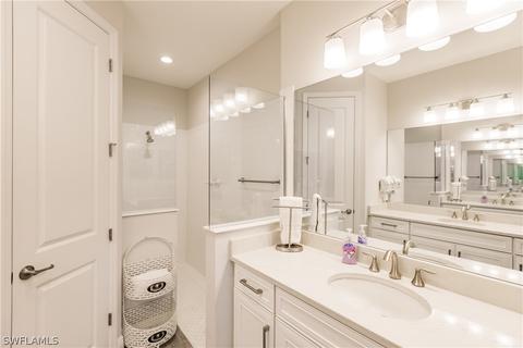 2258 Marquesa Cir, Naples, FL 34112 photo 27
