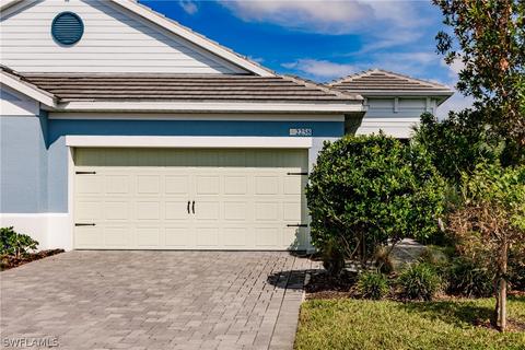 2258 Marquesa Cir, Naples, FL 34112 photo 1