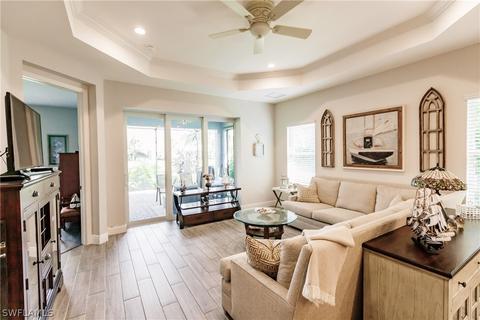 2258 Marquesa Cir, Naples, FL 34112 photo 10