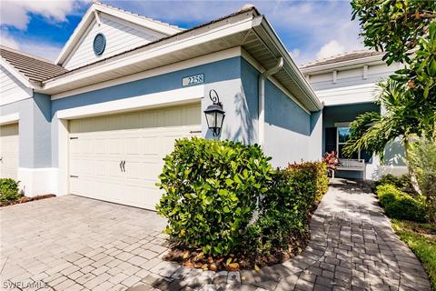 2258 Marquesa Cir, Naples, FL 34112 photo 2