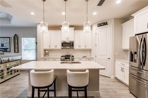 2258 Marquesa Cir, Naples, FL 34112 photo 15