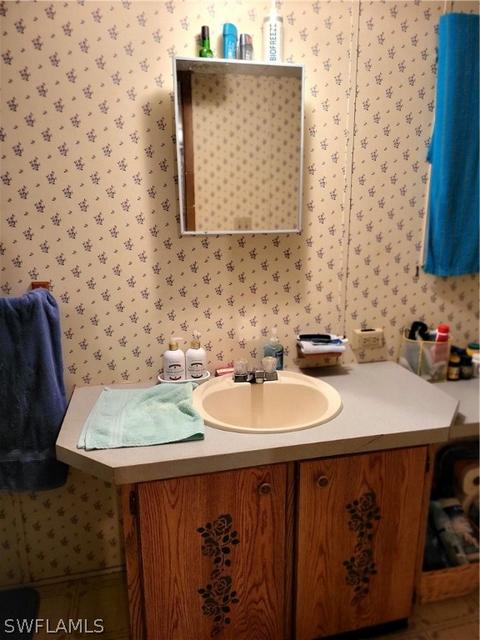 1302 Click Dr, Moore Haven, FL 33471 photo 9