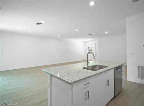 3206 W Iris Ct, Labelle, FL 33935 photo 5