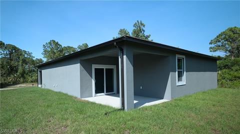 3206 W Iris Ct, Labelle, FL 33935 photo 9