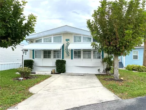 4680 Lafayette Ln W, Estero, FL 33928 photo 2
