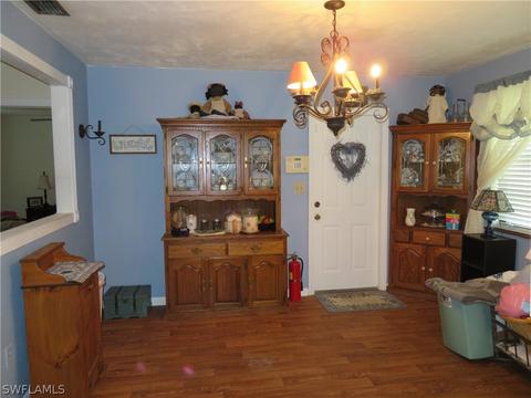 396 E Yeomans Ave, Labelle, FL 33935 photo 9