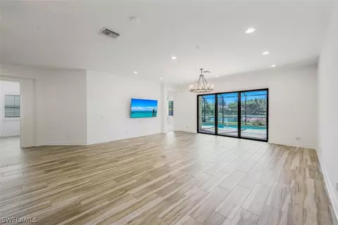 4098 Raffia Dr, Naples, FL 34119 photo 13
