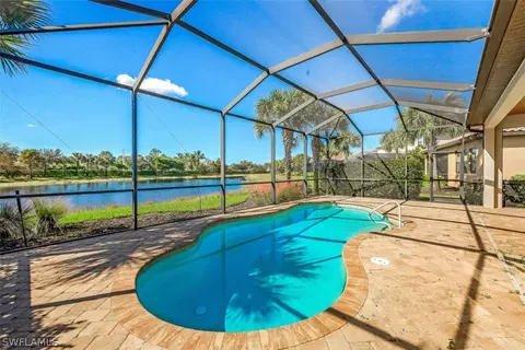 4098 Raffia Dr, Naples, FL 34119 photo 3