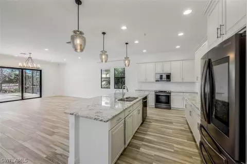 4098 Raffia Dr, Naples, FL 34119 photo 8