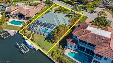 4459 Crayton Rd, Naples, FL 34103 photo 10