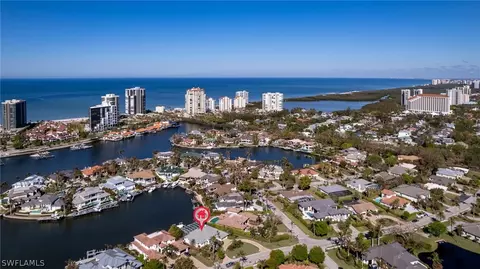 4459 Crayton Rd, Naples, FL 34103 photo 12