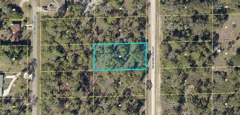 1515 Washington Ave, Lehigh Acres, FL 33972