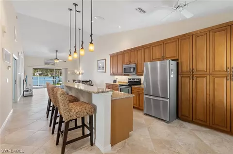 2816 Crown Pointe Blvd W, Naples, FL 34112