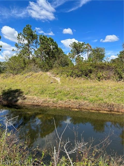 641 Trinity St E, Lehigh Acres, FL 33974