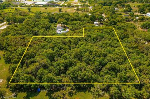 18031 Old Bayshore Rd, North Fort Myers, FL 33917