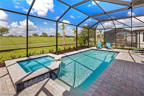 3079 Walnut Grove Ln, Alva, FL 33920