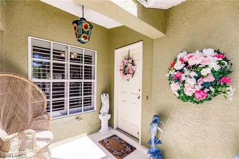 103 Lely Ct, Naples, FL 34113 photo 2